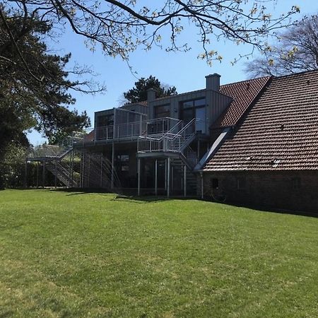 Traumkrone Ferienwohnungen - Wiesengruen Schortens Extérieur photo